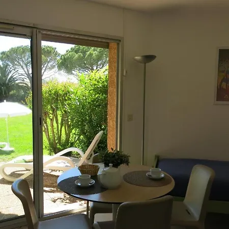 Agathos Holiday home *