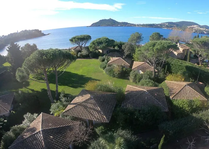 Semesterbostad Agathos